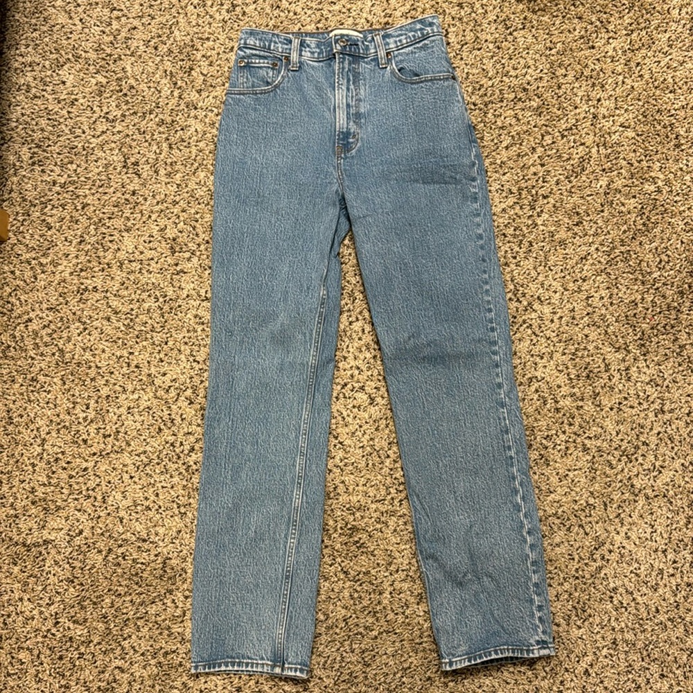 Abercrombie and Fitch 90s straight ultra high-rise
